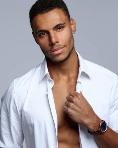 PS Model: Dewayne Gross